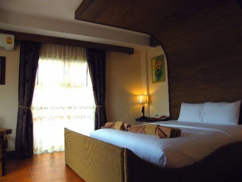 The Red Balcony Inn, พัทยา, ประเทศไทย