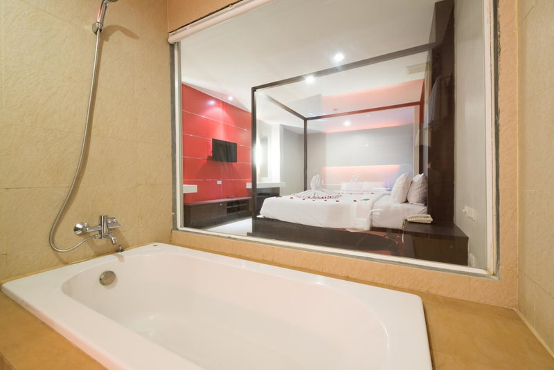 Alfresco Phuket Hotel, คาทุ, ประเทศไทย