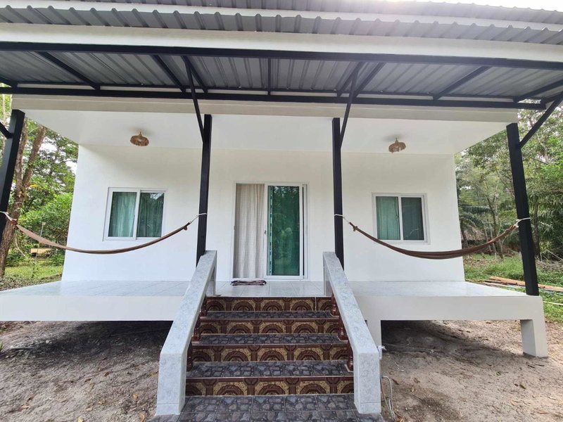 Vijit Bungalow, Ko Phayam, Thailand