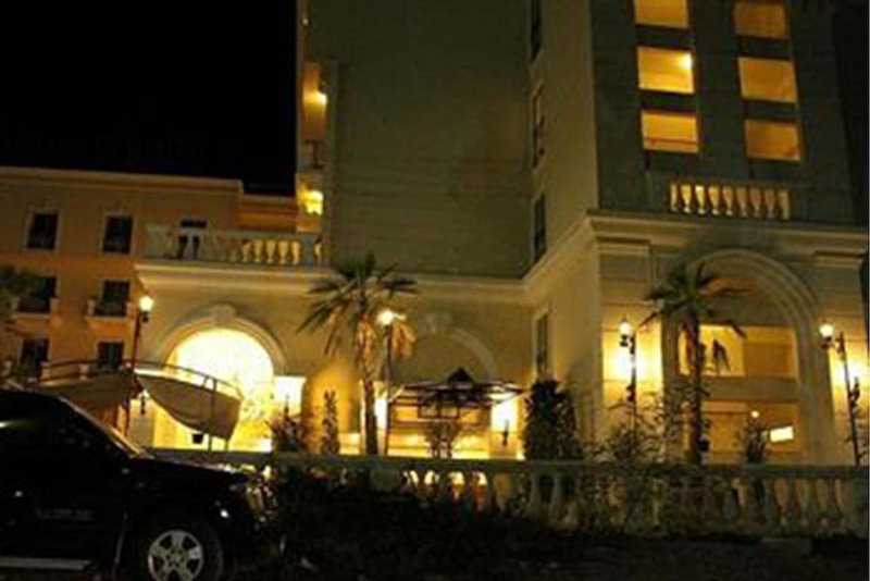 Rafael Mansion Bangkok Aiport, Bang Phli, Thailand