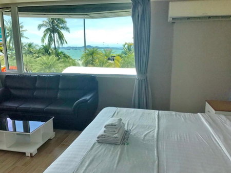 The Beach Front Resort, Pattaya, Pattaya Central, Thailand