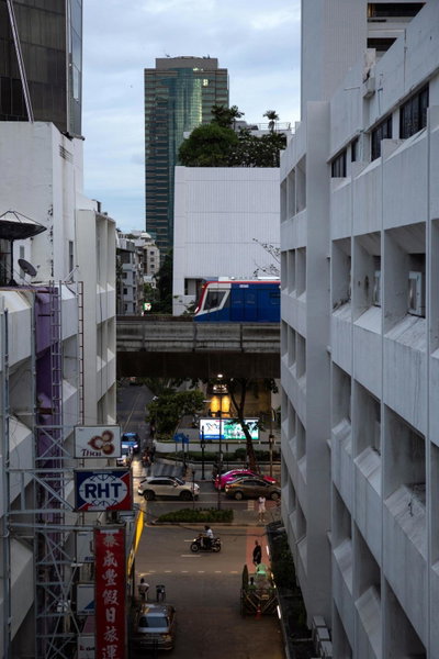 Nantra Silom, มักกะสัน, ประเทศไทย