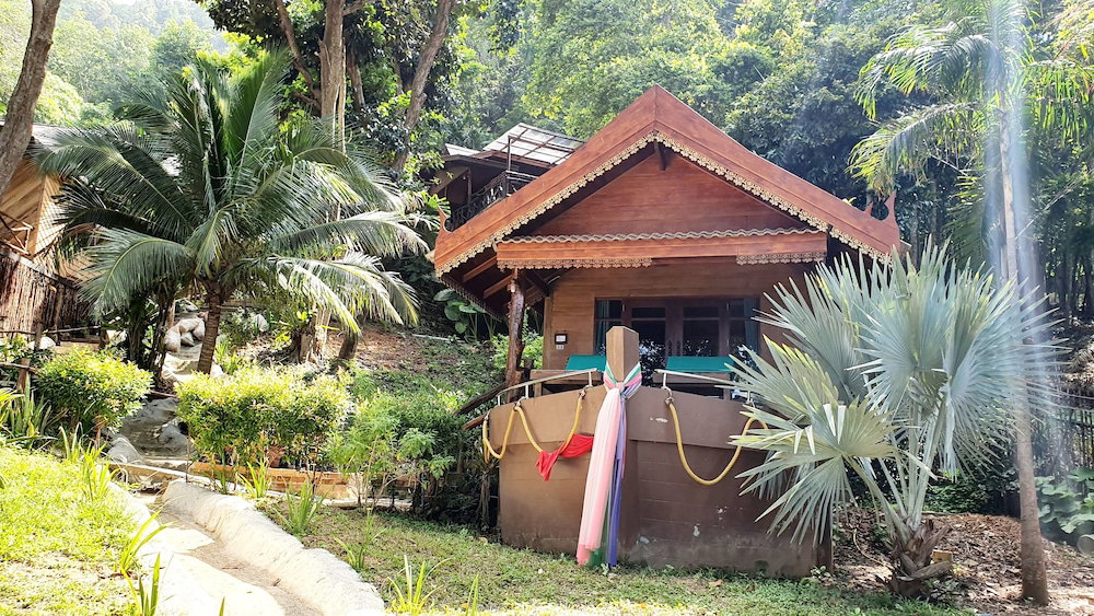 Hotel · Koh Jum Ocean Beach Resort, Nuea Khlong