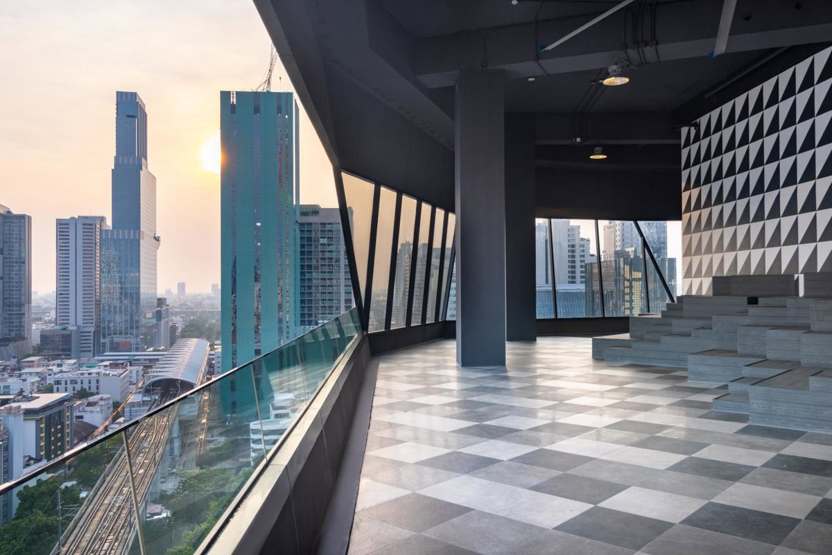 Queensland Hotel Bangkok, Thailand