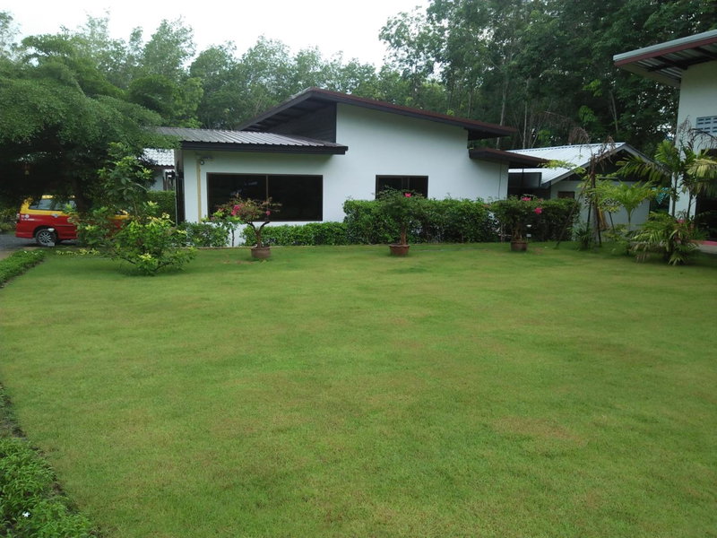 Phuket Sirinapha Resort, คาทุ, ประเทศไทย