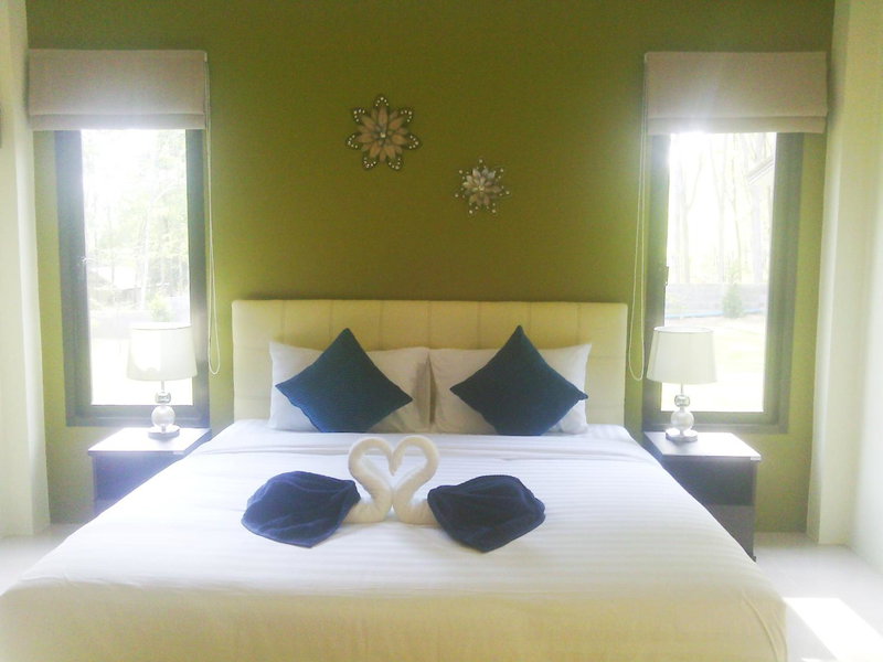 Phuket Sirinapha Resort, คาทุ, ประเทศไทย