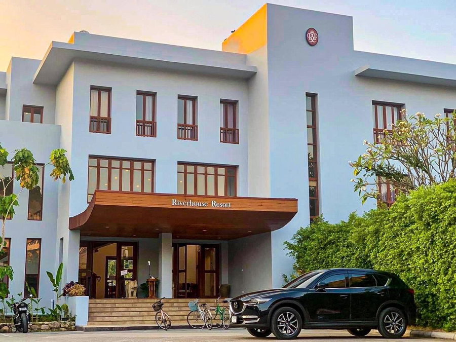 Riverhouse Resort, Mae Sariang, Thailand