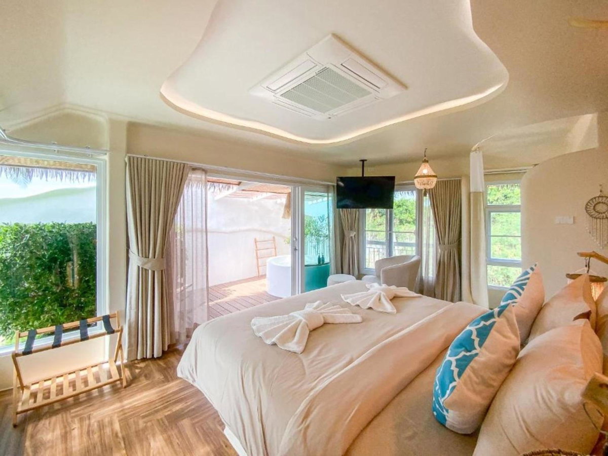 The Rock Samui Beach Resort, Ko Samui, ประเทศไทย
