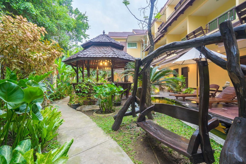 Suphan Lake Hometel, Lat Krabang, Таиланд