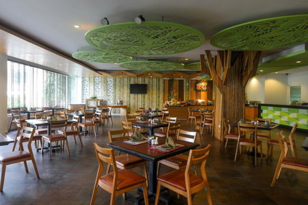 A2 Pool Resort, Phuket Town - scheduled shuttle to Phuket Old Town, Phuket Town, Thailand