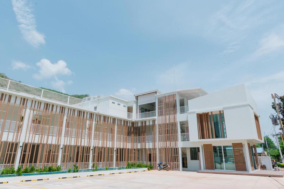 Erachon Raft Resort, ประเทศไทย