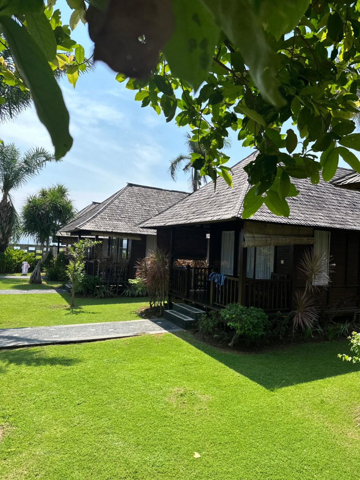 Balangan Surf Resort, Indonesia