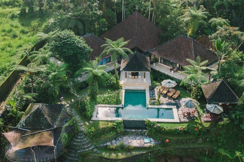 Heaven in Bali, Penginyahan, 인도네시아 공화국