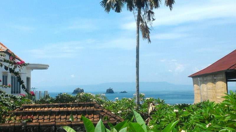 Puri Oka Beach Bungalows, Bedugul, Indonesia