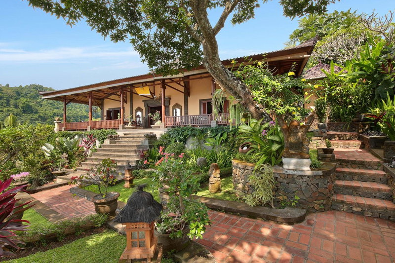 Villa Patria, Singaraja, Indonesia