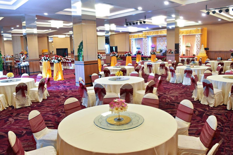 Platinum Hotel & Convention Hall Balikpapan, Balikpapan, Индонезия
