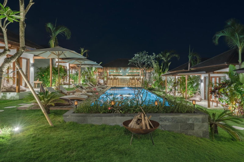 EHOA NYANYI BEACH Boutique Hotel - In front of entrance to NUANU, Tabanan, Indonesia