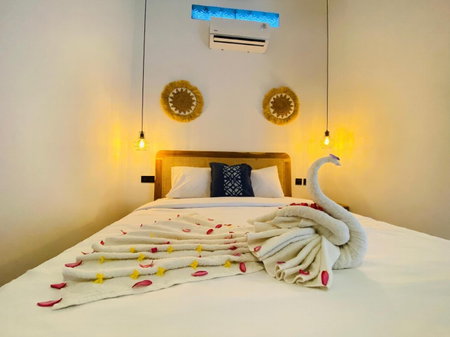 The Confidential Mandalika - Sea Front Hotel - New Starlink 70Mbps WiFi - Free Gym Access, Praya, 인도네시아 공화국