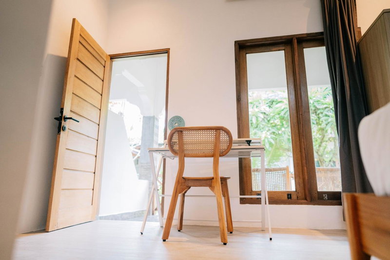 The Confidential Mandalika - Sea Front Hotel - New Starlink 70Mbps WiFi - Free Gym Access, Praya, 인도네시아 공화국