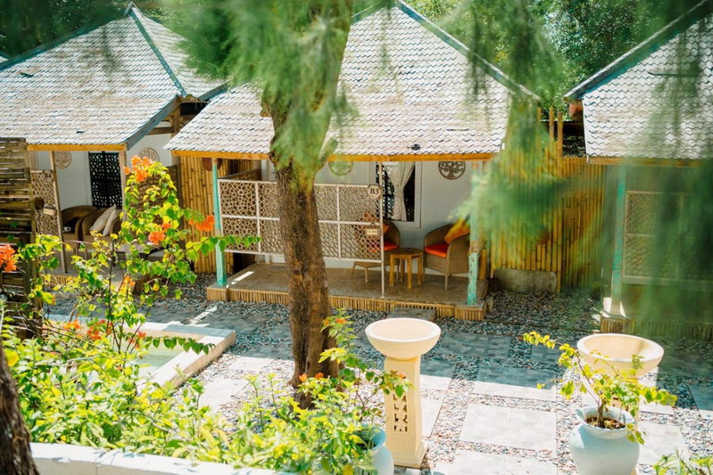 Café Gili Beach Bungalows, Gili Meno, Indonesia