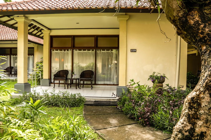 Besakih Beach Hotel, Denpasar, Indonesia