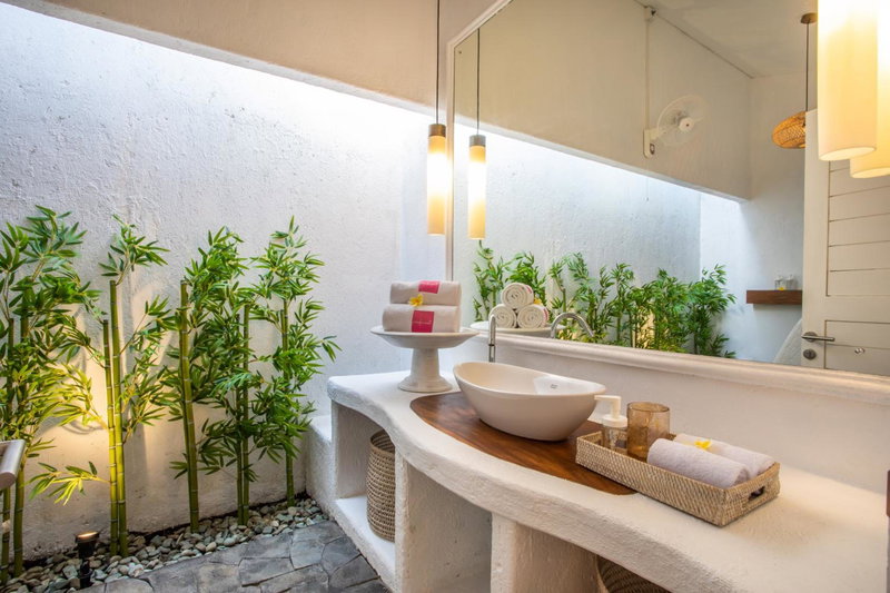 PinkPrivate Sanur - for Cool Adults Only, Sanur, Индонезия