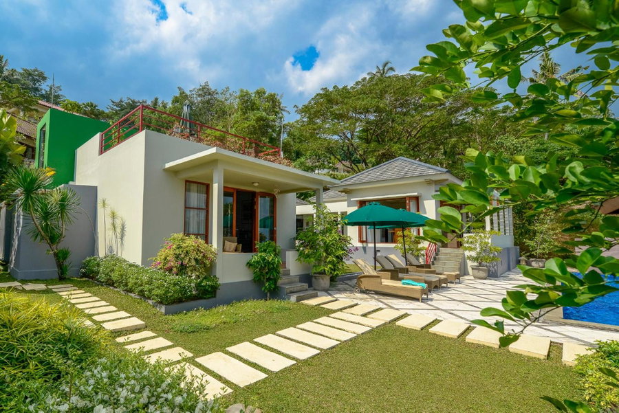 Villa Karingal, Senggigi, Indonesien