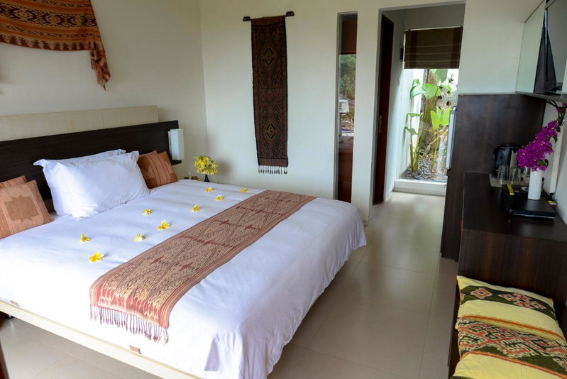 Villa Karingal, Senggigi, Indonesien