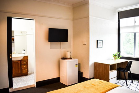 The Sherwood Hotel, Lismore, Australia