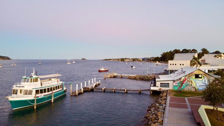 Zorba Waterfront Motel, Batemans Bay, Australia