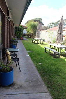 Pavlos Motel, Ingle Farm, Australia