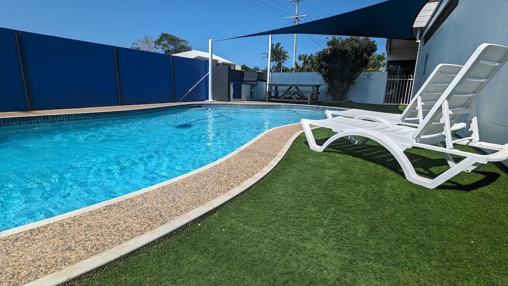 Hotel · Moffat Beach Motel Caloundra, Buderim