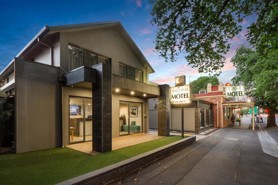 National Hotel Complex Bendigo, Bendigo, Australia