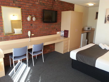 Big Valley Lakeside Paradise Motor Inn, Shepparton, Australia