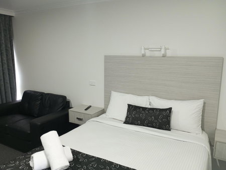 Big Valley Lakeside Paradise Motor Inn, Shepparton, Australia