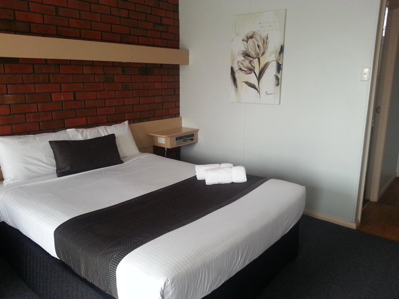 Big Valley Lakeside Paradise Motor Inn, Shepparton, Australia