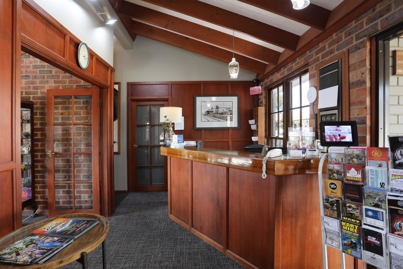 Tamworth Motor Inn & Cabins, Tamworth, Australia