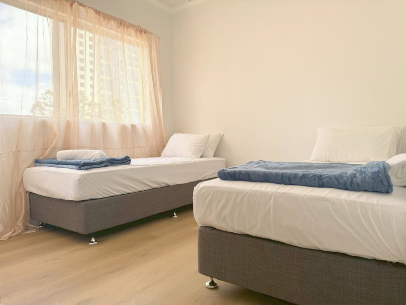 Breeze Inn Gold Coast, Surfers Paradise, Australia