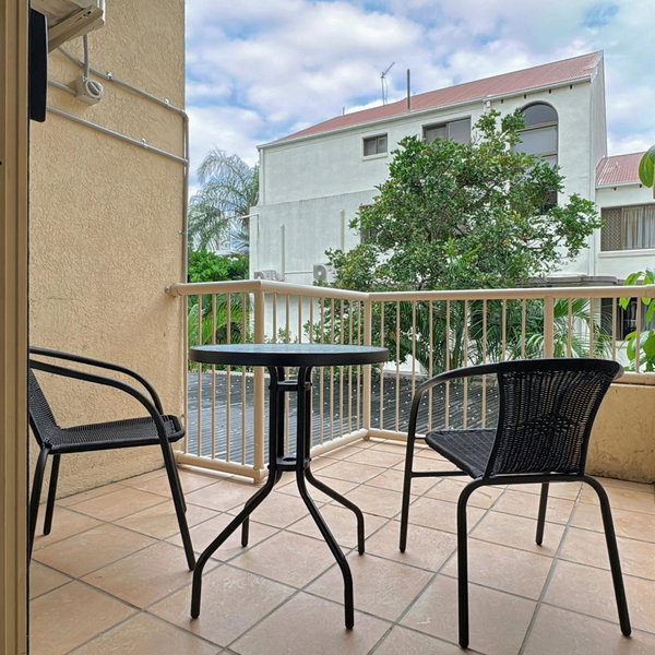 Breeze Inn Gold Coast, Surfers Paradise, Australia