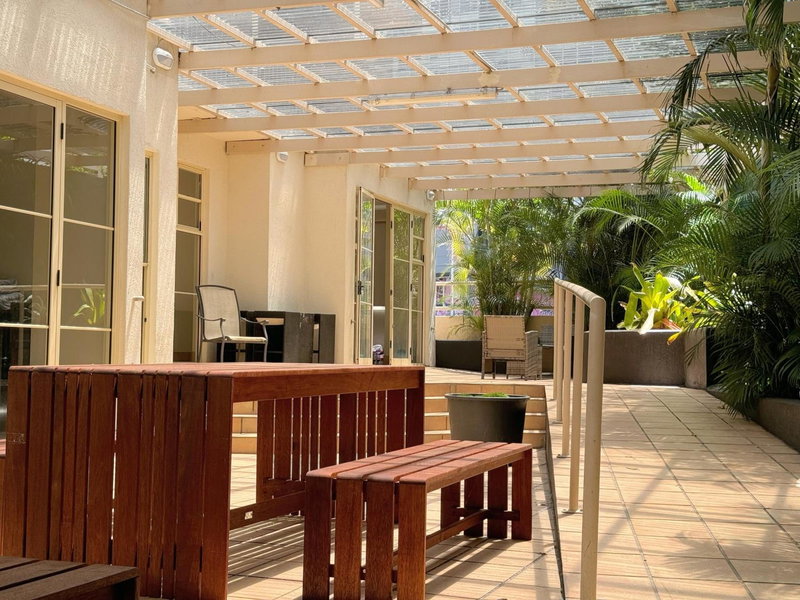 Breeze Inn Gold Coast, Surfers Paradise, Australia
