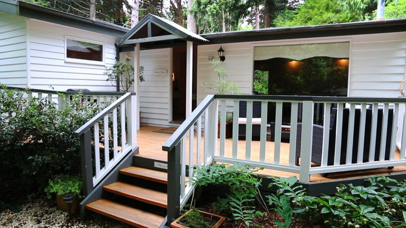 Clarendon Cottages, Ferntree Gully, Australia