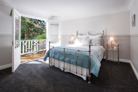 Clarendon Cottages, Ferntree Gully, Australia