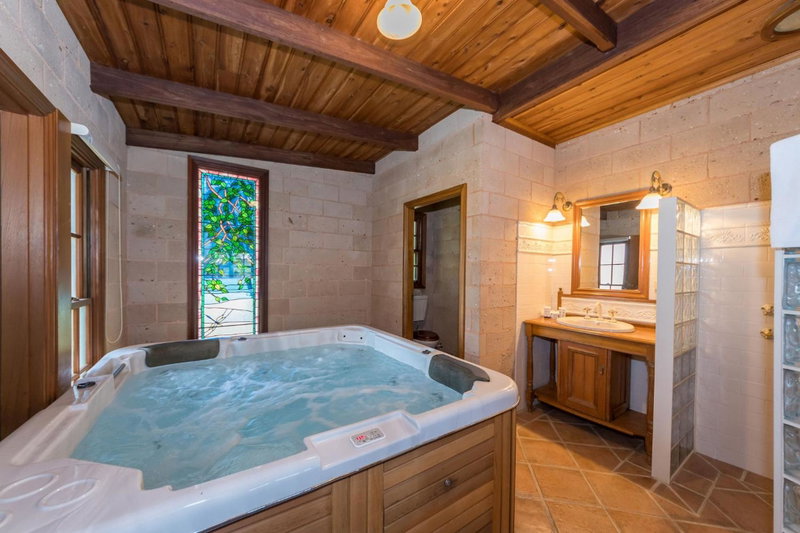 Clarendon Forest Retreat, Taree, Australia