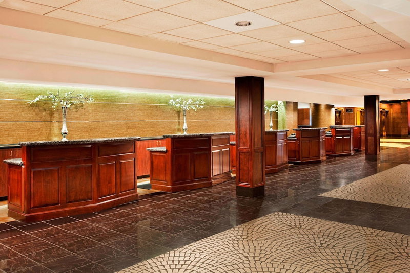 Sheraton Greensboro at Four Seasons, Greensboro, États-Unis