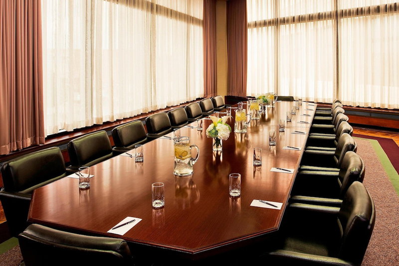 Sheraton Greensboro at Four Seasons, Greensboro, États-Unis