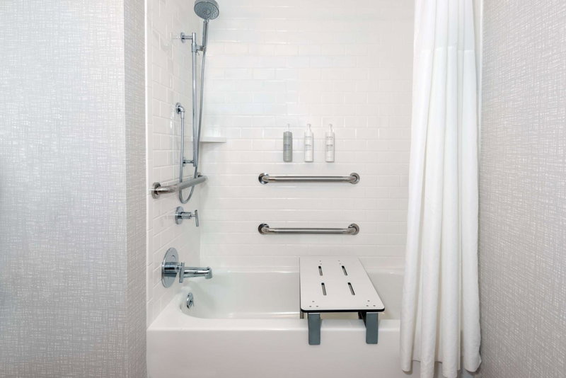 Hampton Inn Coventry-Warwick Area, Coventry, Vereinigte Staaten