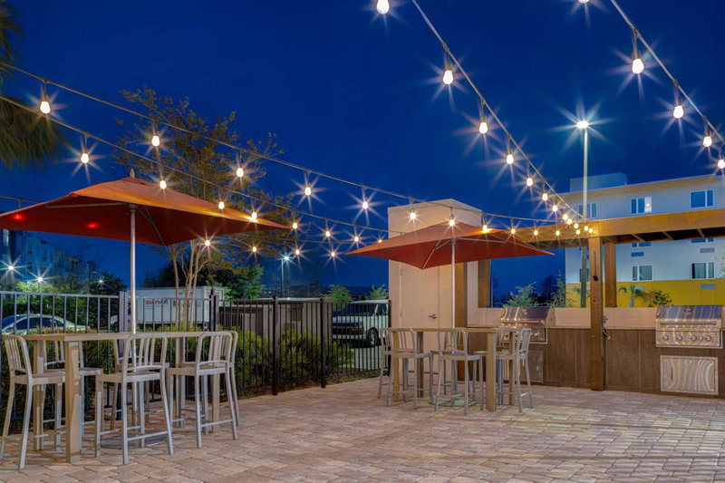 Home2 Suites by Hilton Orlando International Drive South - Free Shuttle to Theme Parks, Orlando, United States