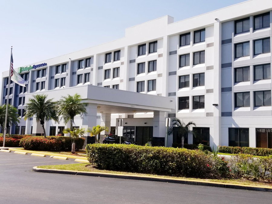 Holiday Inn Express & Suites Miami - Hialeah by IHG, Hialeah, Estados Unidos