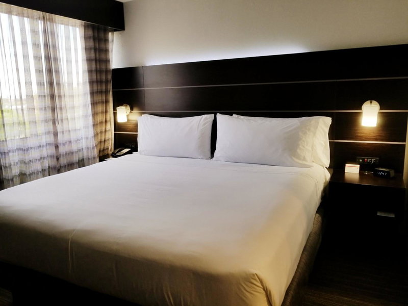 Holiday Inn Express & Suites Miami - Hialeah by IHG, Hialeah, Estados Unidos