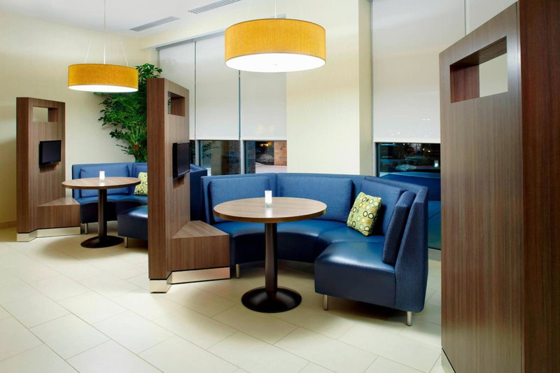 Courtyard by Marriott Orlando South/Grande Lakes Area, Orlando, United States